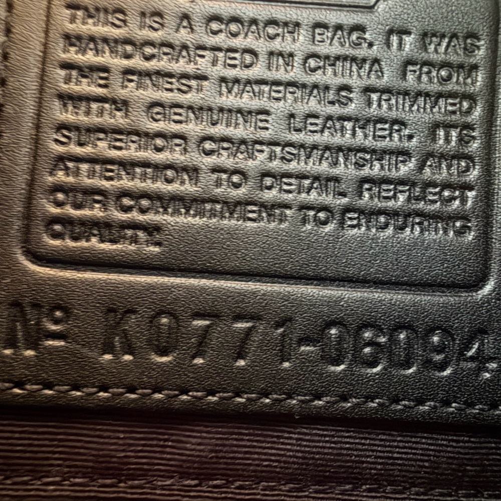 Vintage Coach black signature Demi Bag - Picture 8 of 9